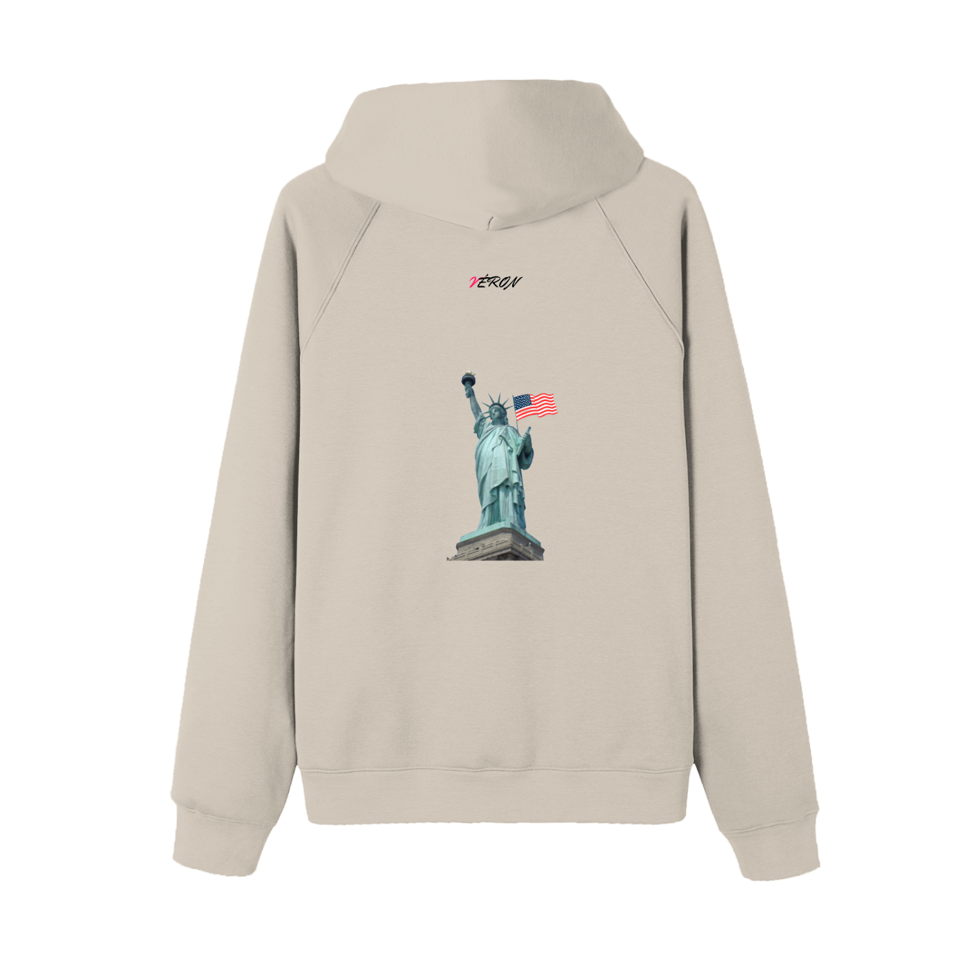 Streetwear look with VÉRON Liberty hoodie styled in New York 1.