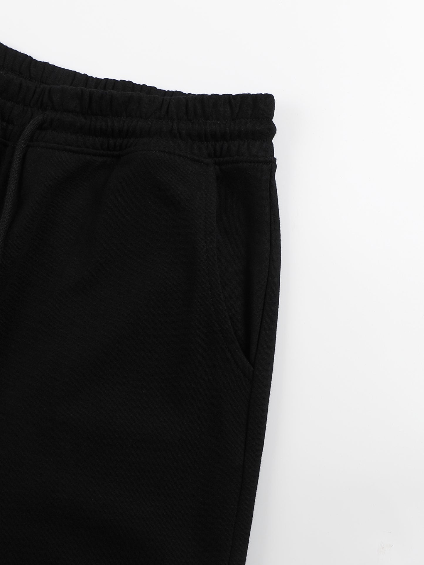 Premium joggers made with high quality materials by VÉRON 10