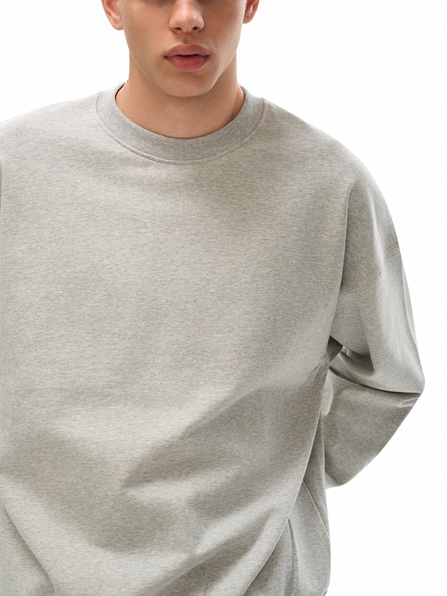 VÉRON Paris Heavyweight Sweatshirt for men and women 1