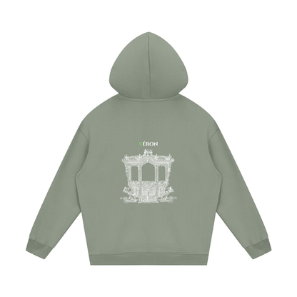 Model styling VÉRON Élixir Cristal streetwear hoodie urban fashion 7