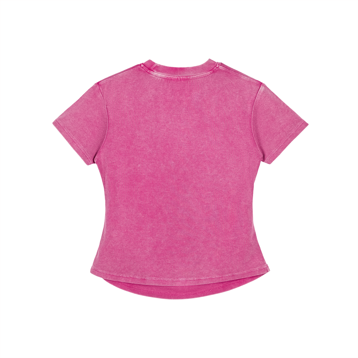 VÉRON vintage wash t-shirt styled with casual streetwear outfit. 

