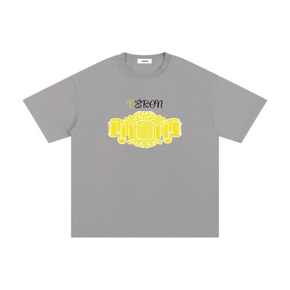 Elegant gold detail on VÉRON t-shirt 6