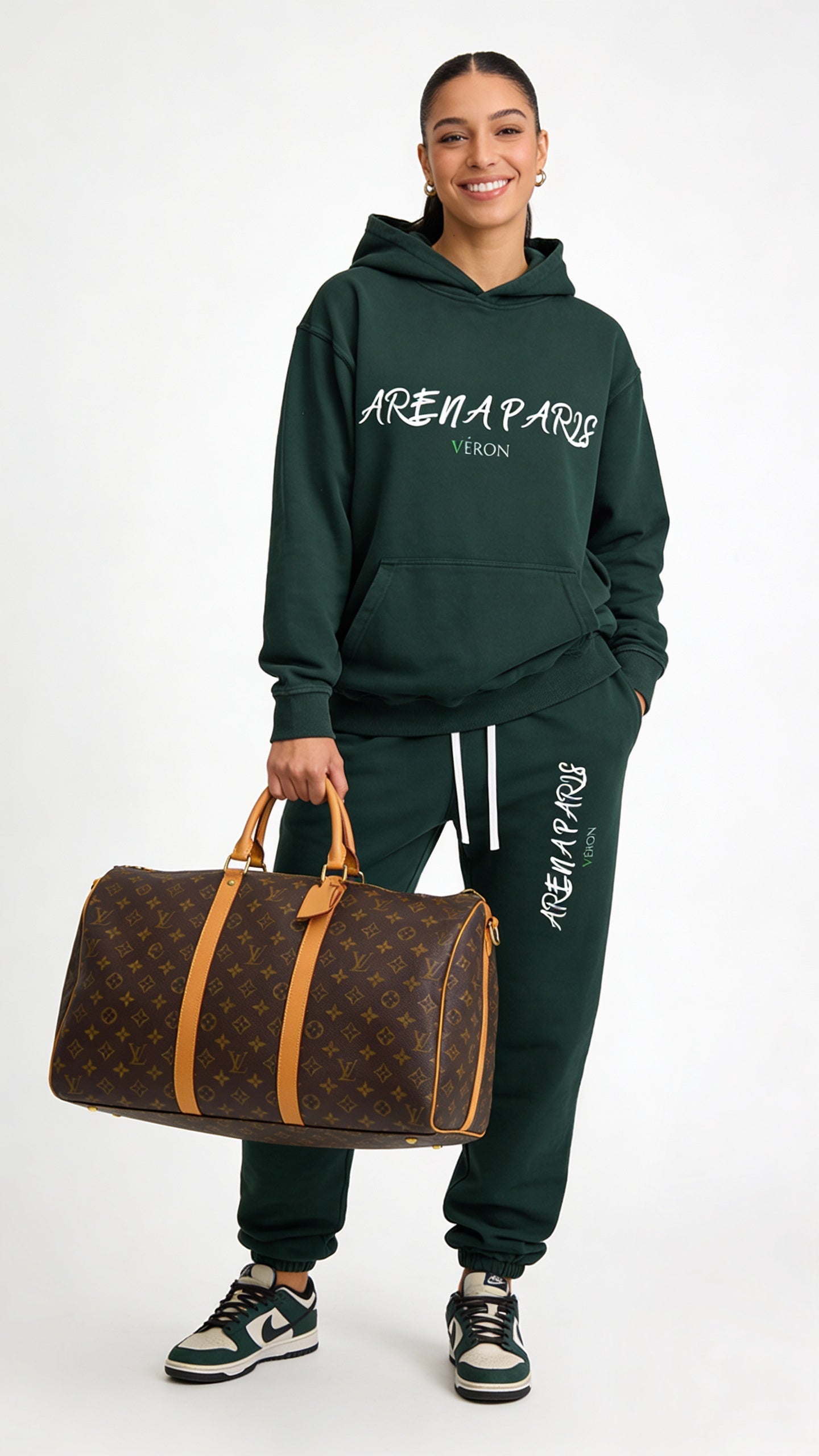 Luxury unisex sweatpants for men and women by VÉRON 6