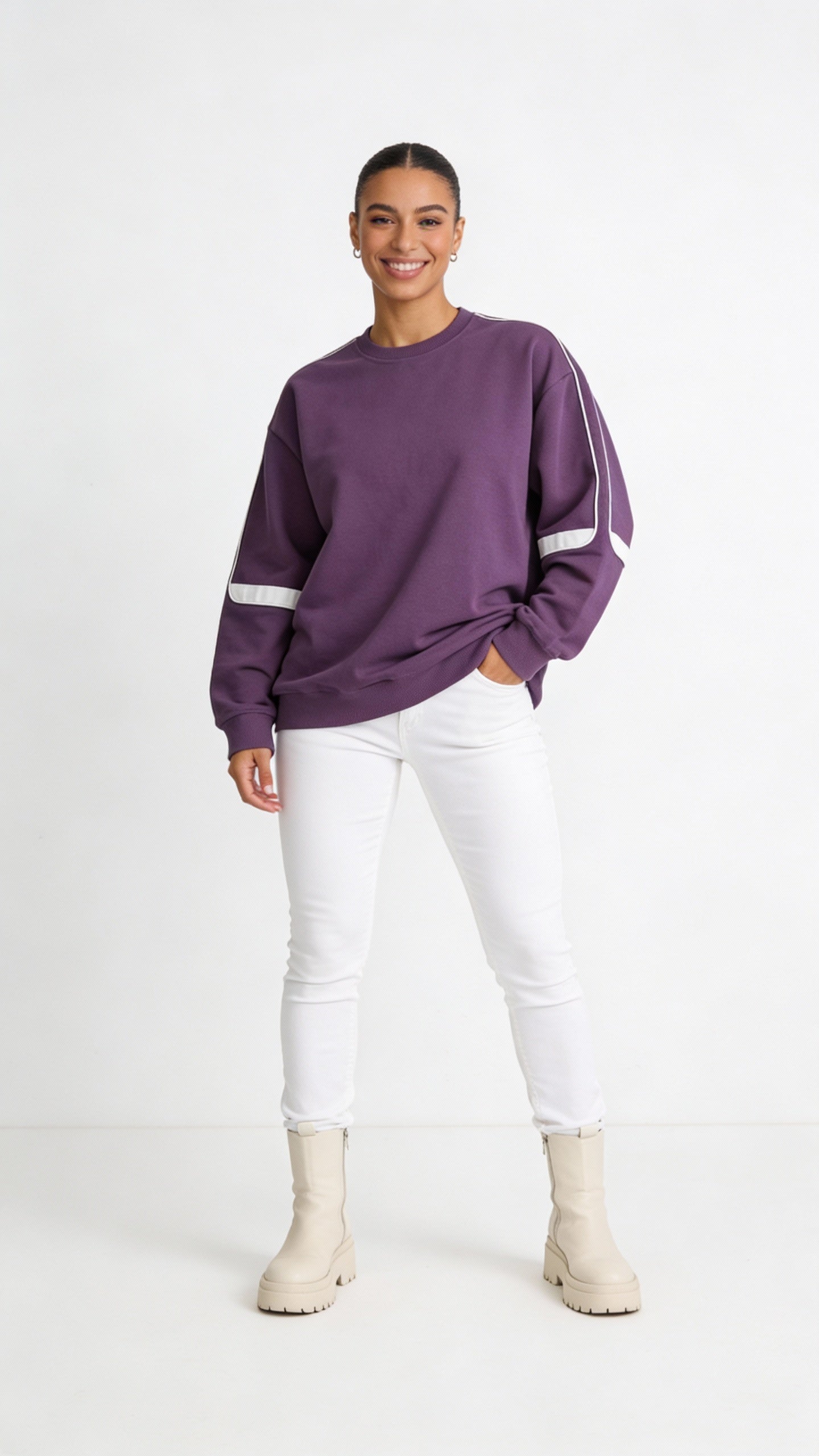 Premium oversized sweater for confident men and women 3