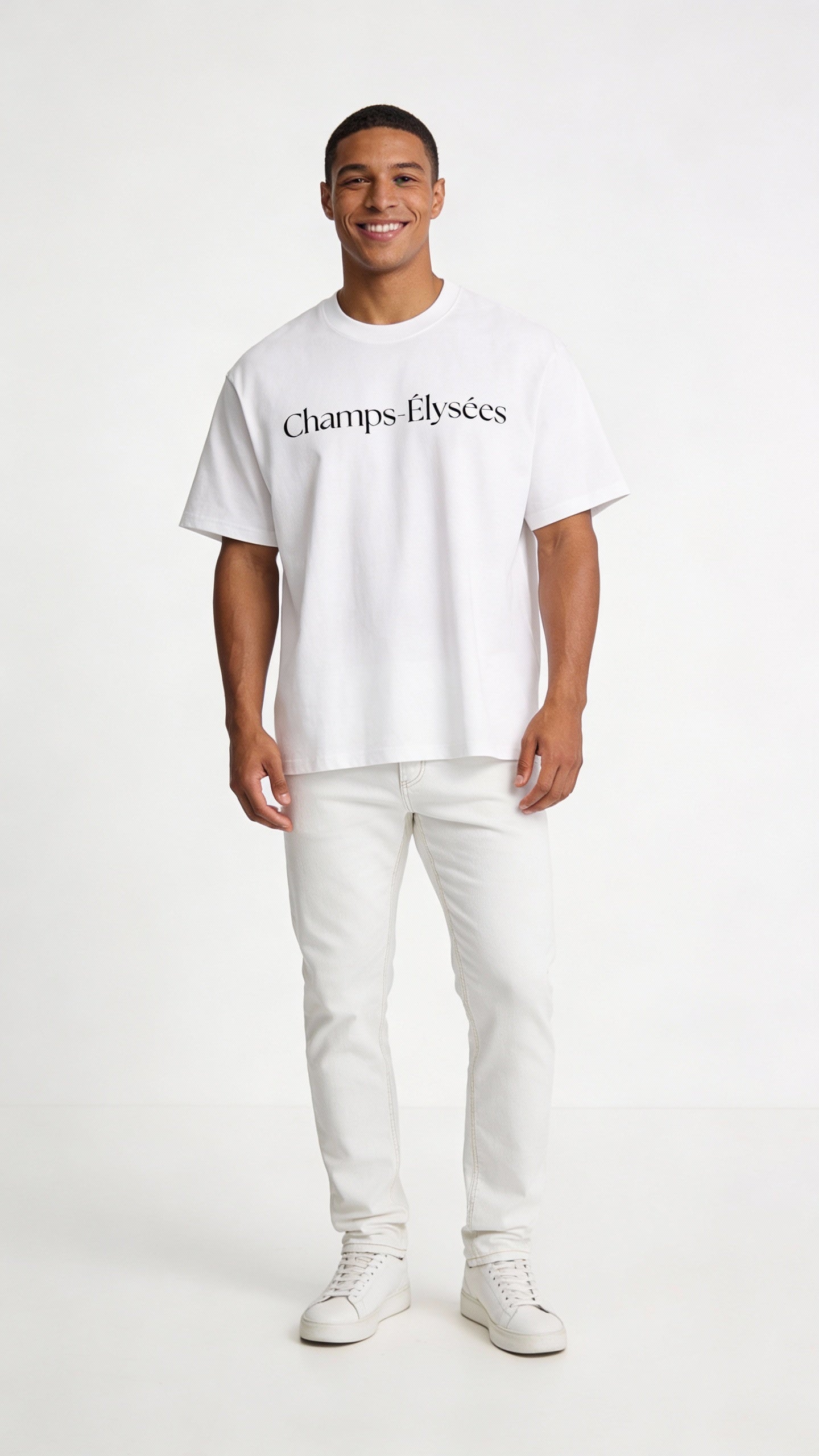 VÉRON Champs-Élysées oversized unisex premium t-shirt for men and women 3