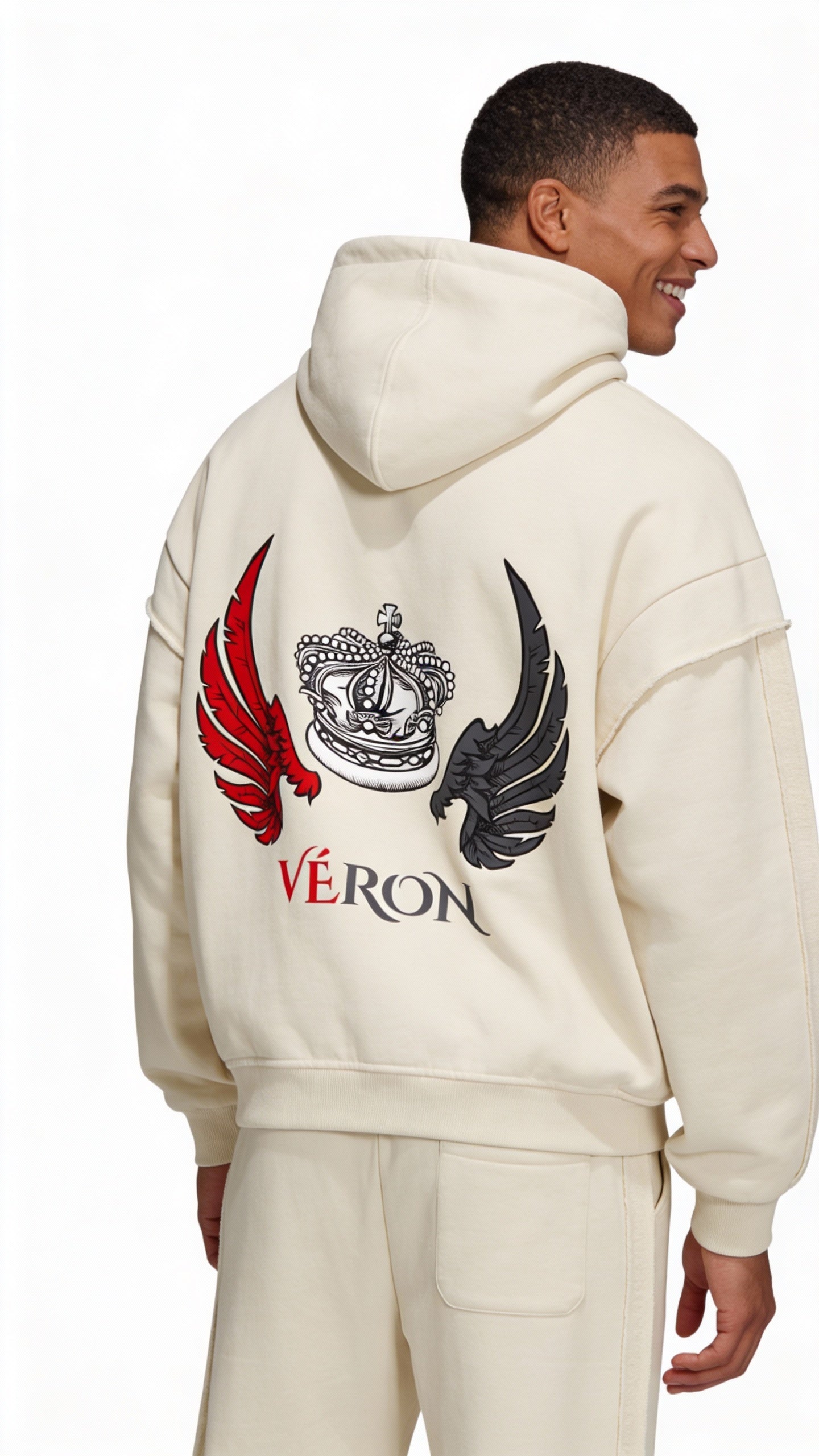Luxury heavyweight hoodie for men and women by VÉRON 3