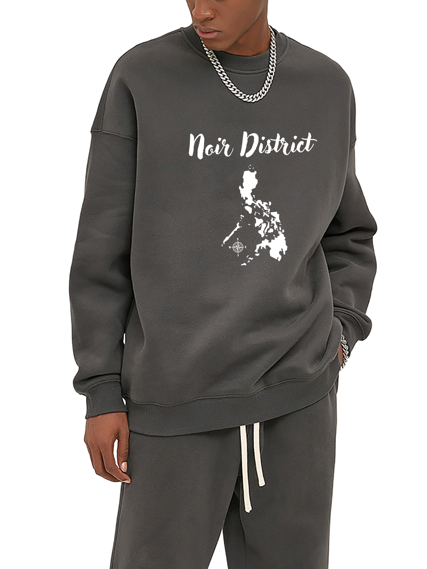 "High quality heavyweight oversized black sweater by VÉRON" 3