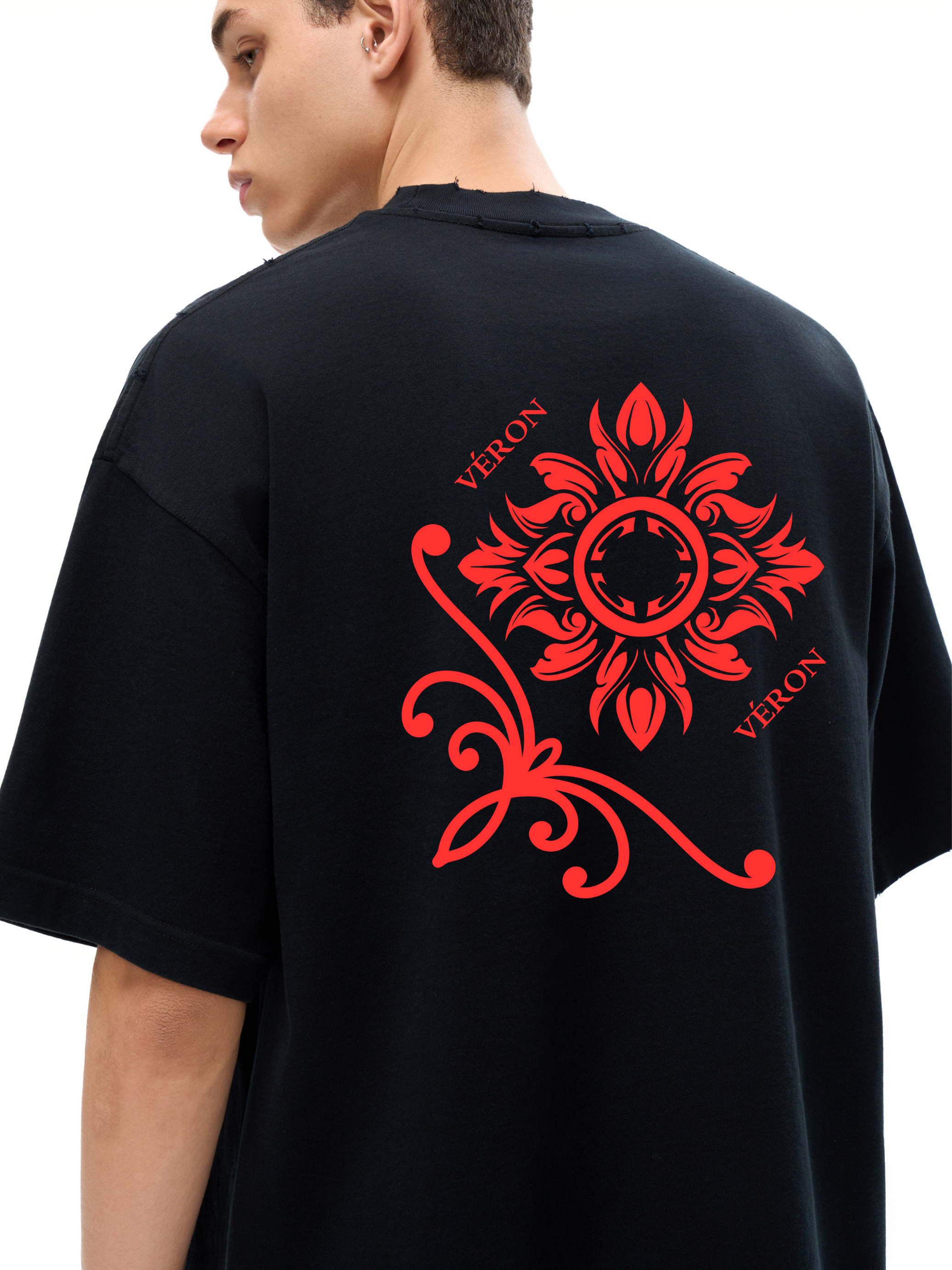 VÉRON Rouge Magnum Premium T-Shirt 1