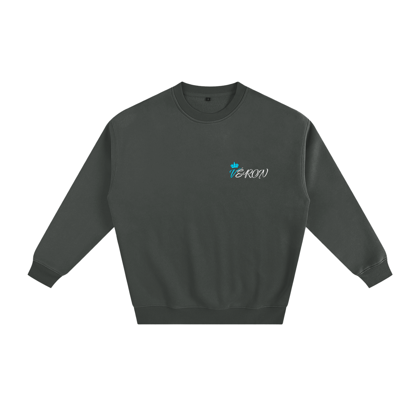 VÉRON Berkeley sweater highlighting fabric thickness and quality. 

