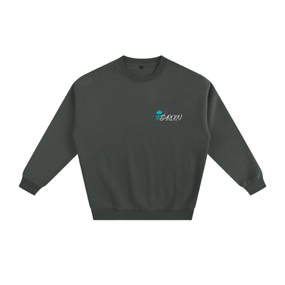 VÉRON Berkeley sweater highlighting fabric thickness and quality. 

