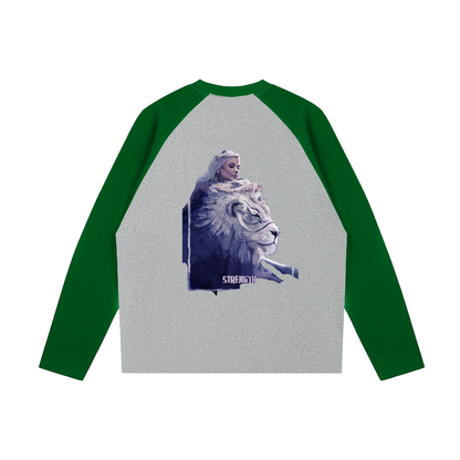Model styling VÉRON La Fille long sleeve in casual urban outfit 5