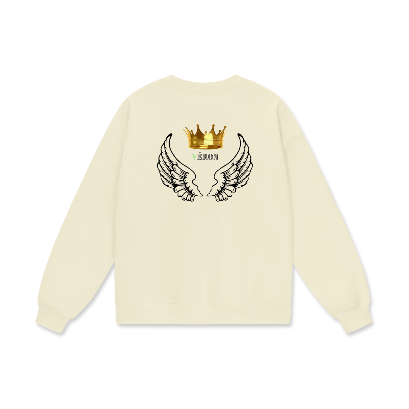 Model styling VÉRON oversized sweater in urban streetwear look 3
