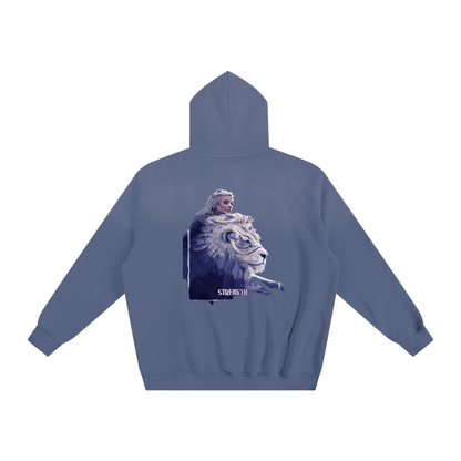 Model styling VÉRON La Fille hoodie in urban streetwear outfit 7
