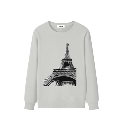 Unisex model wearing VÉRON La Tour Eiffel heavyweight streetwear 7