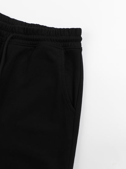 Premium joggers made with high quality materials by VÉRON 10