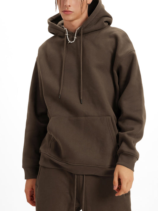 Model styling VÉRON Élixir Cristal streetwear hoodie urban fashion 1