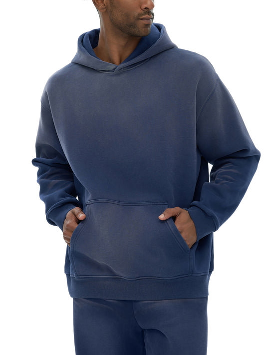 Model styling VÉRON La Fille hoodie in urban streetwear outfit 1