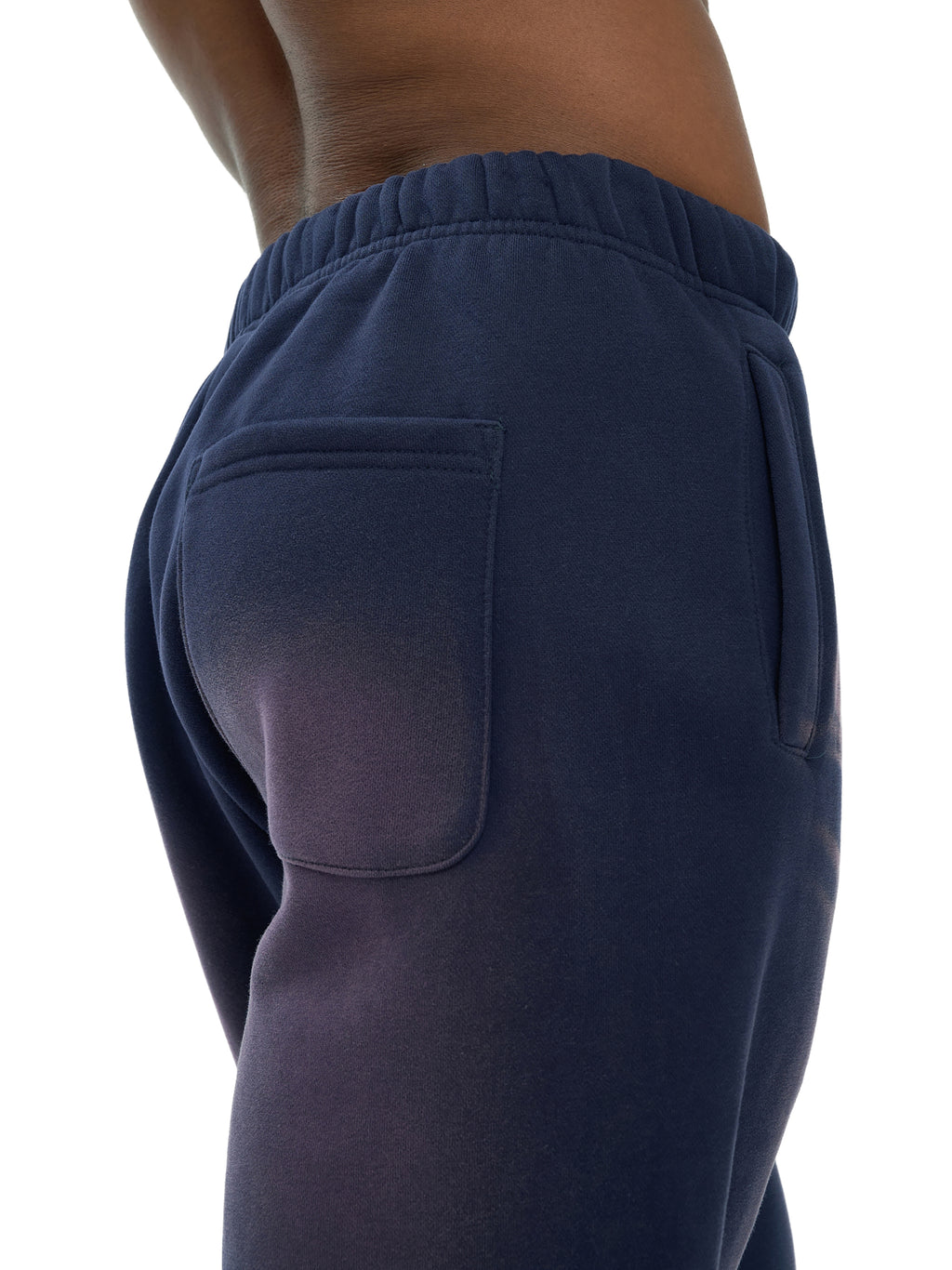 “Men wearing Luxe Reign VÉRON sweatpants” 4