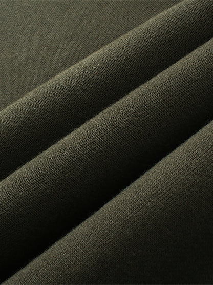 Close-up of premium cotton fabric on VÉRON Le PADRE joggers 5