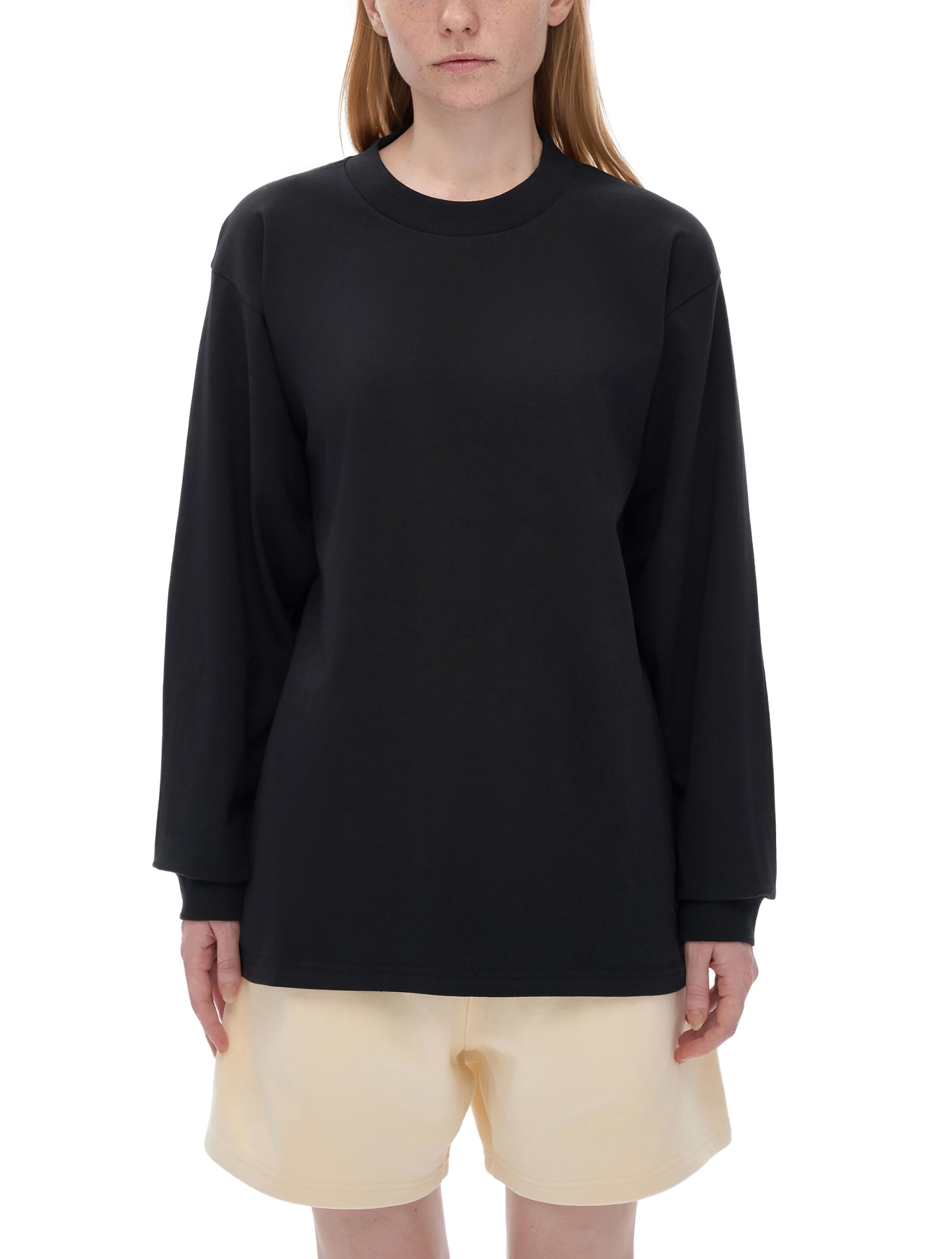 Model wearing VÉRON Domitille designer long sleeve tee casual style 1