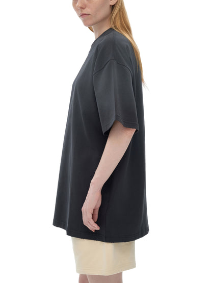 Model styling VÉRON Jouffroy vintage streetwear T-shirt  7