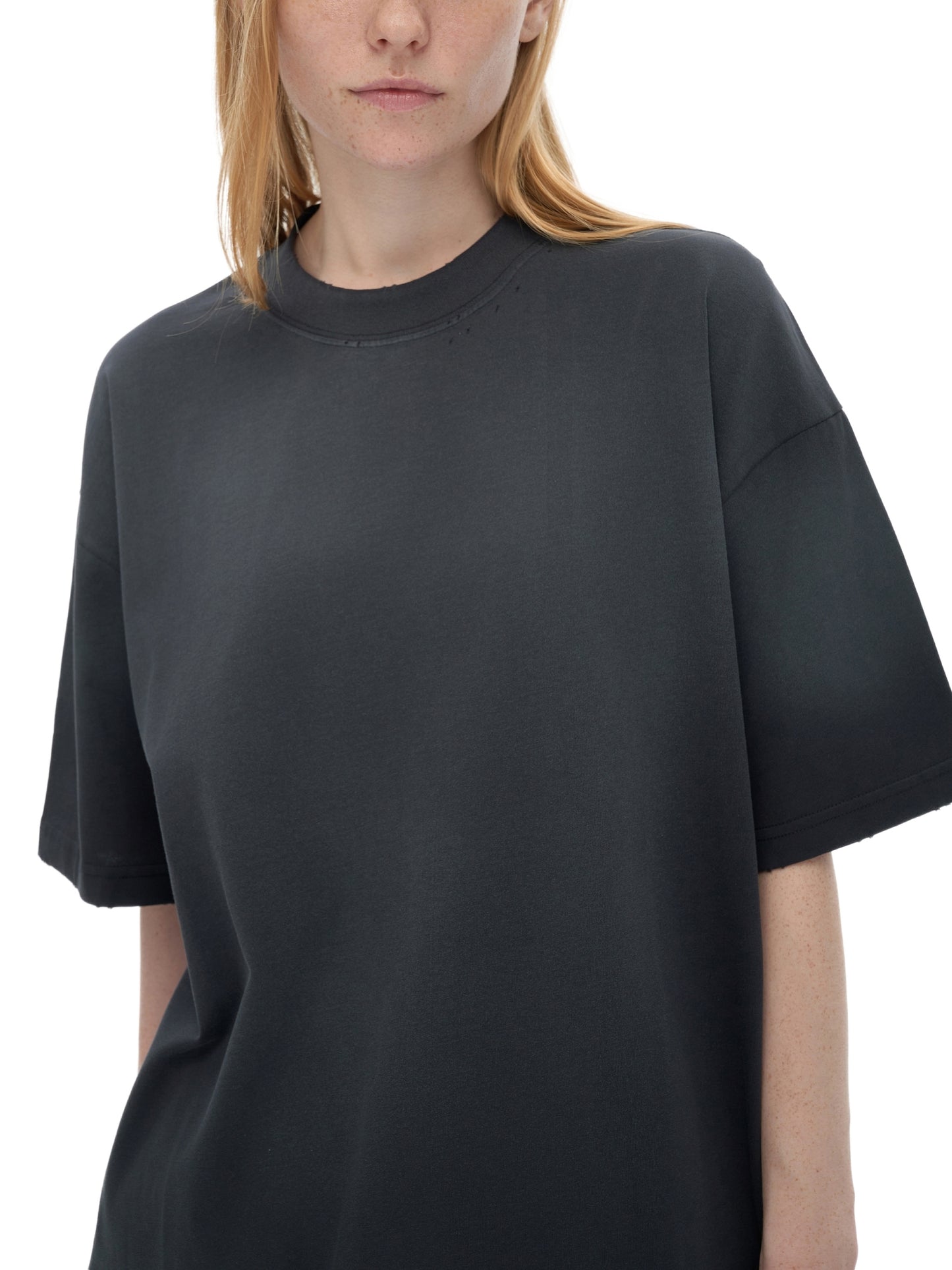 Model styling VÉRON Jouffroy vintage streetwear T-shirt  5