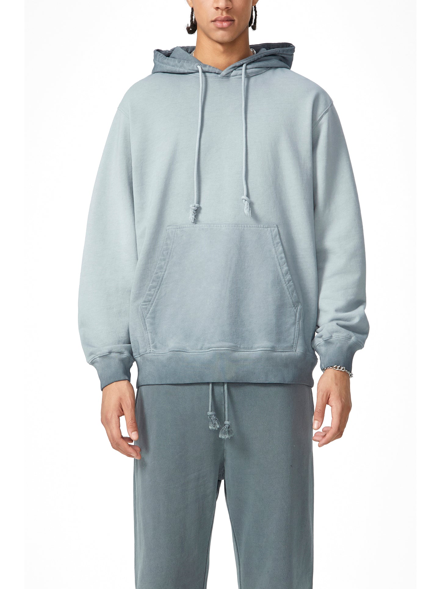 veron le jardin d’hiver hoodie 2
