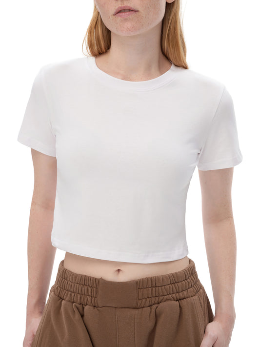 Model wearing VÉRON Amélie French-inspired fashion T-shirt 1
