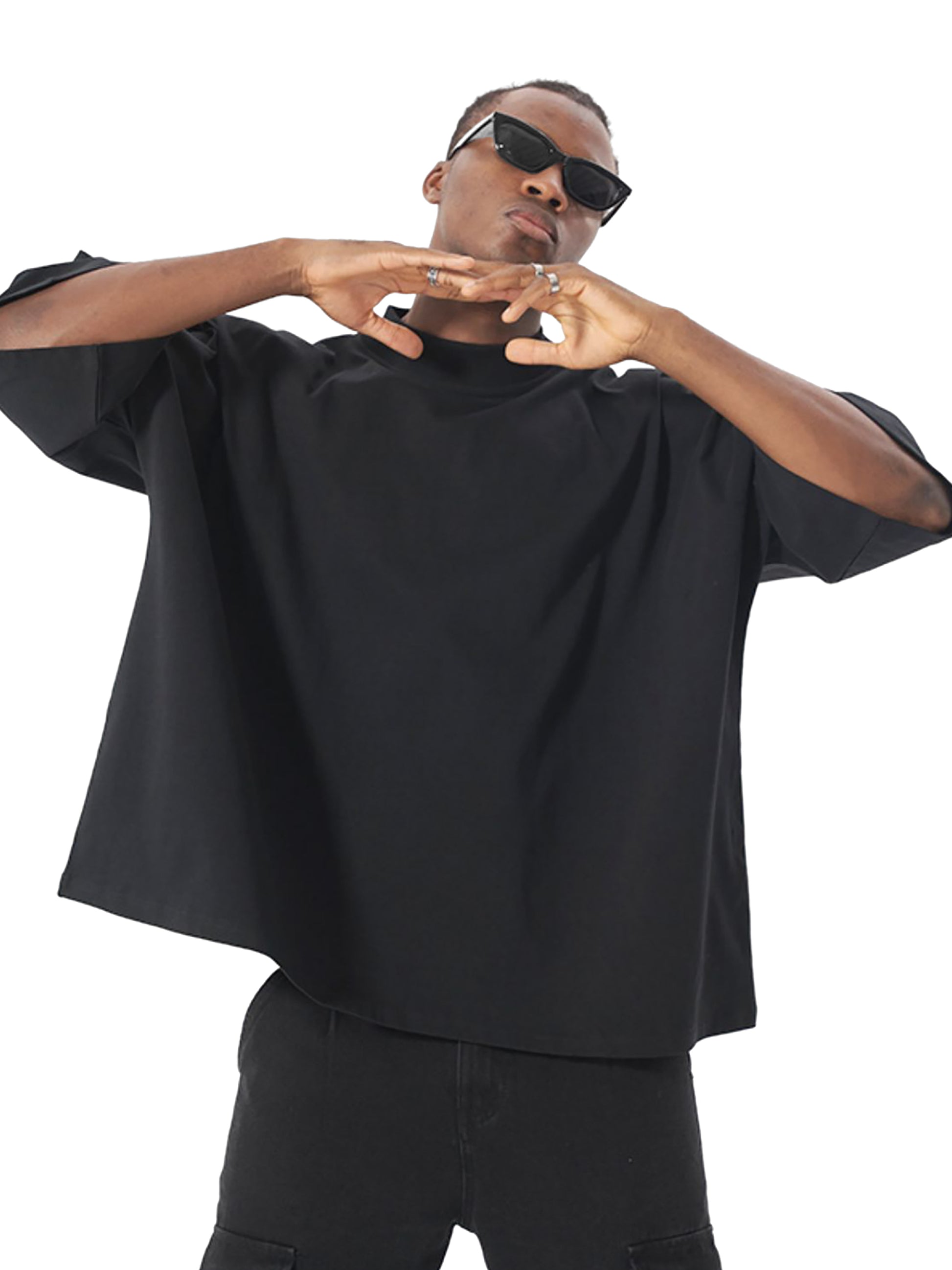 Oversized fit VÉRON Zircone designer T-shirt on male model 2