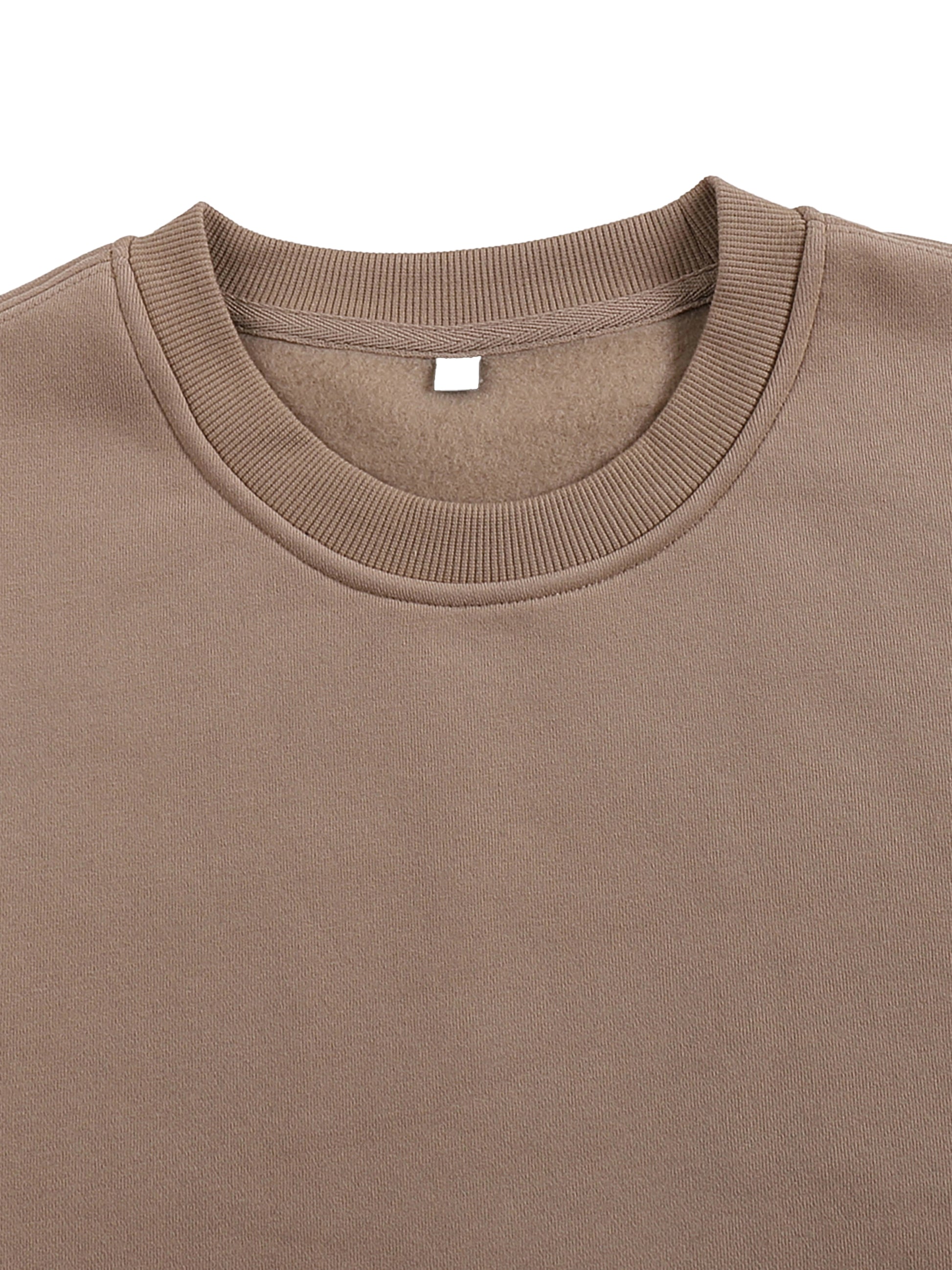 Close-up on ultra-soft fabric texture of VÉRON Berkeley sweater. 

