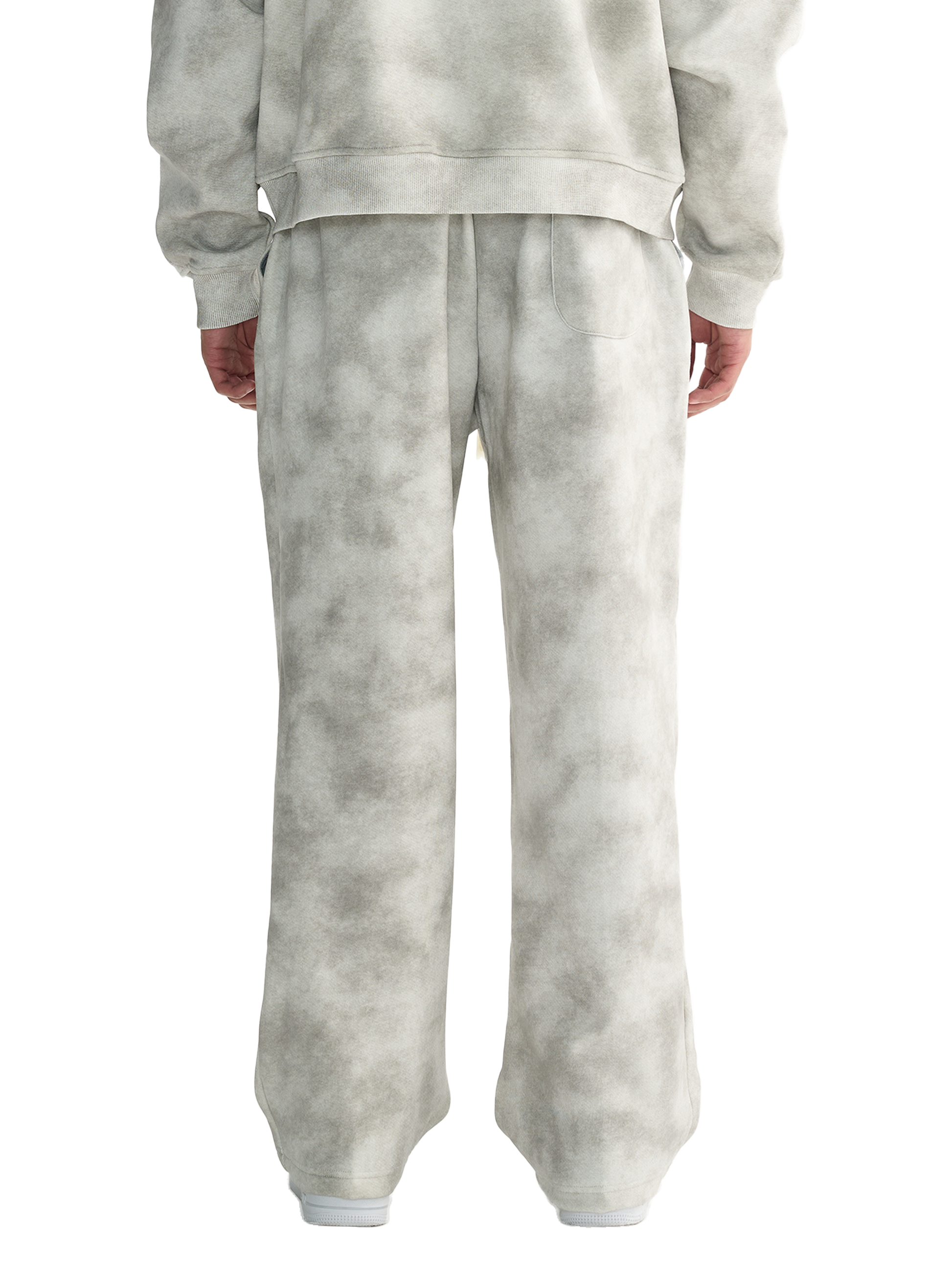 Model wearing VÉRON ICI C’EST PARIS sweatpants streetwear fit