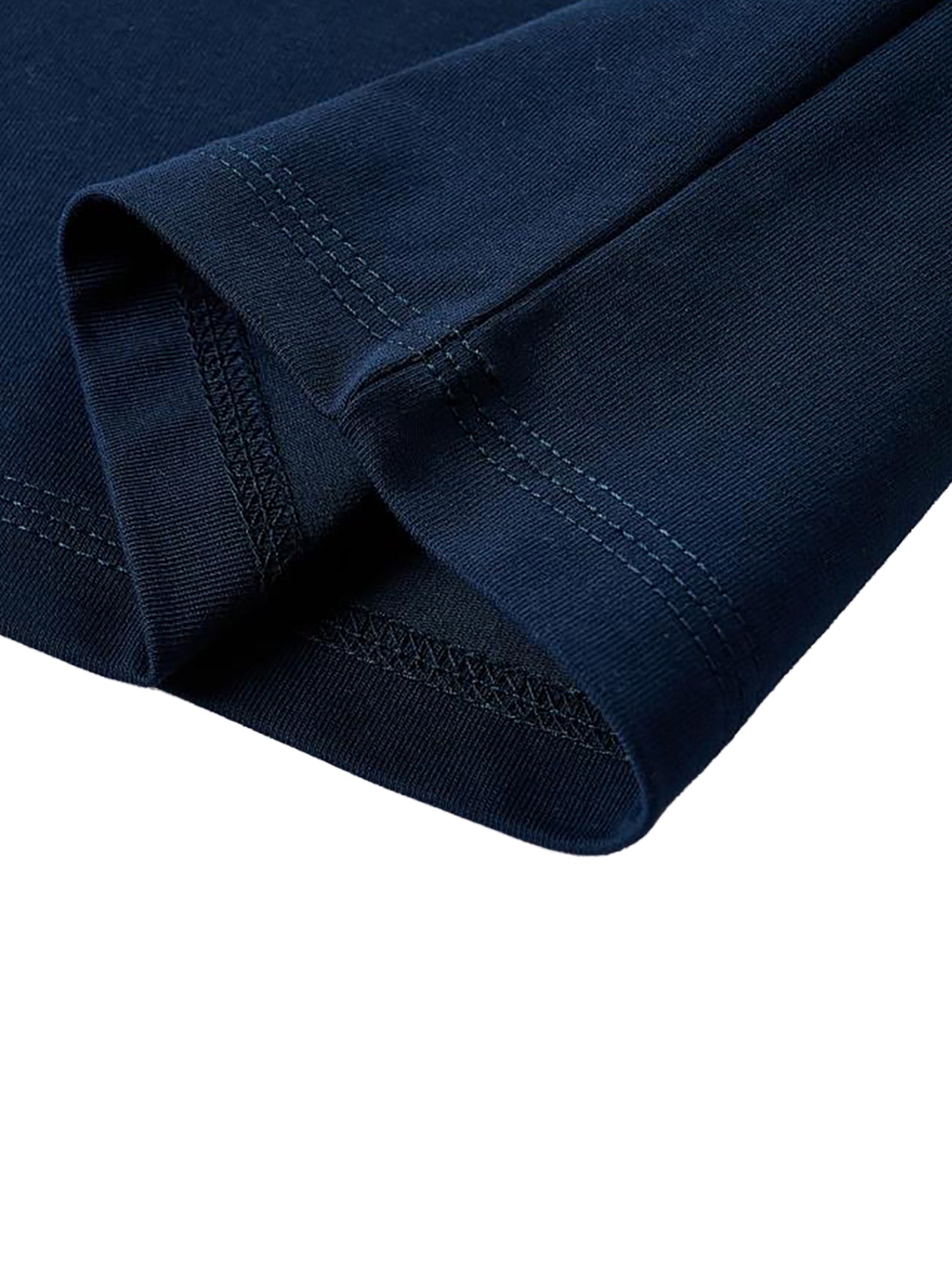 Minimalist premium streetwear tee by VÉRON in motion 2.

