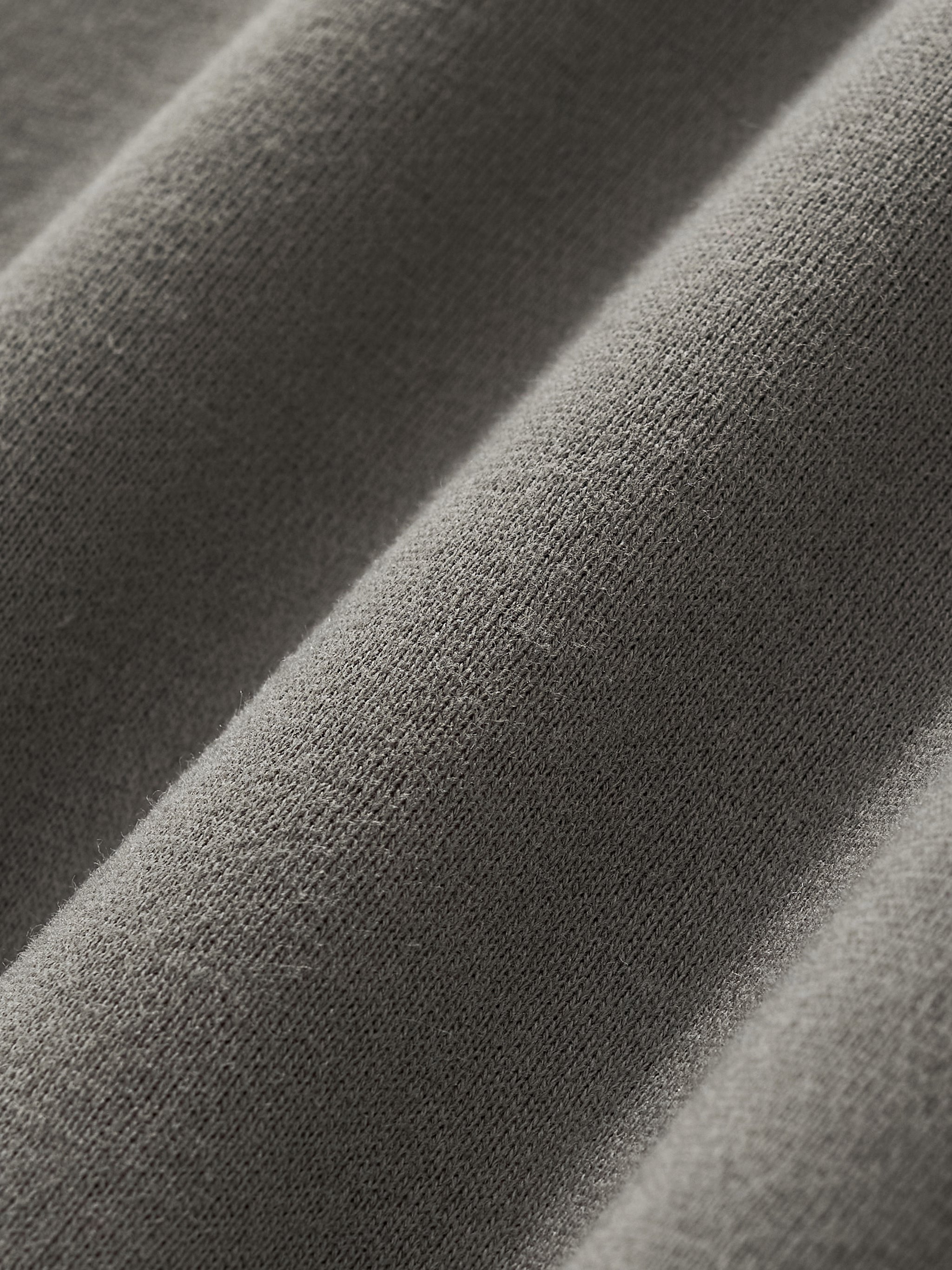 Luxury unisex hoodie streetwear by VÉRON 4