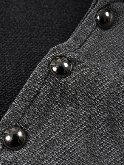 Close-up of premium cotton fabric on VÉRON washed tank top 2