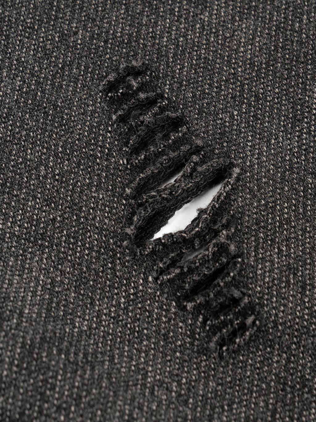 Streetwear sleeveless hoodie tank by VÉRON in premium cotton 3