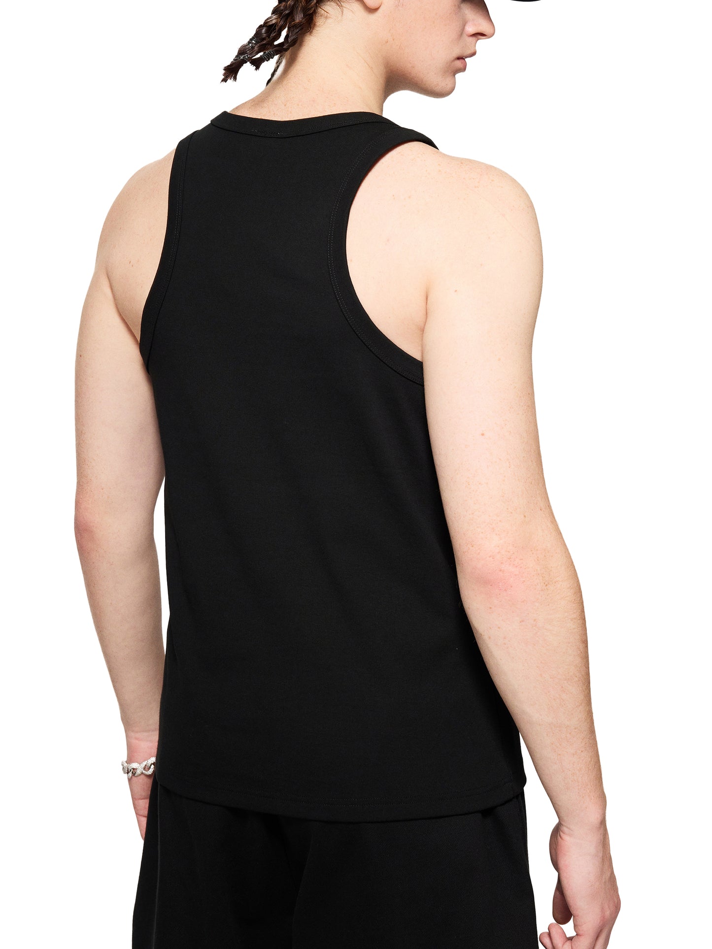 VERON black tank top and pants on model 2