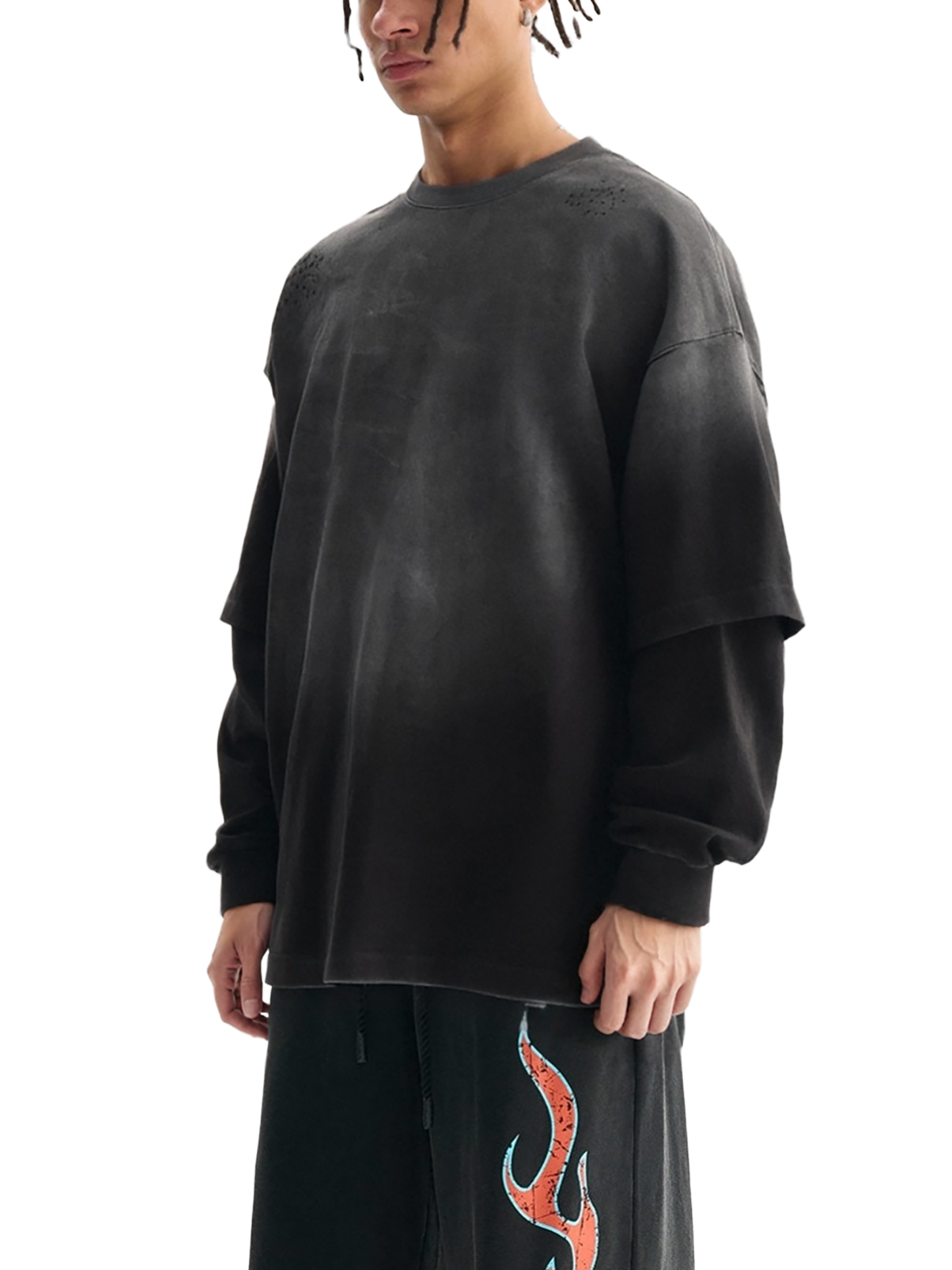Model wearing VÉRON Cachemire designer two-piece shirt in modern fit 3