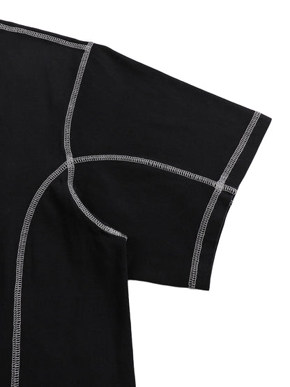 Close-up of VÉRON cousu (stitched) Arc de Triomphe graphic on t-shirt 3.

