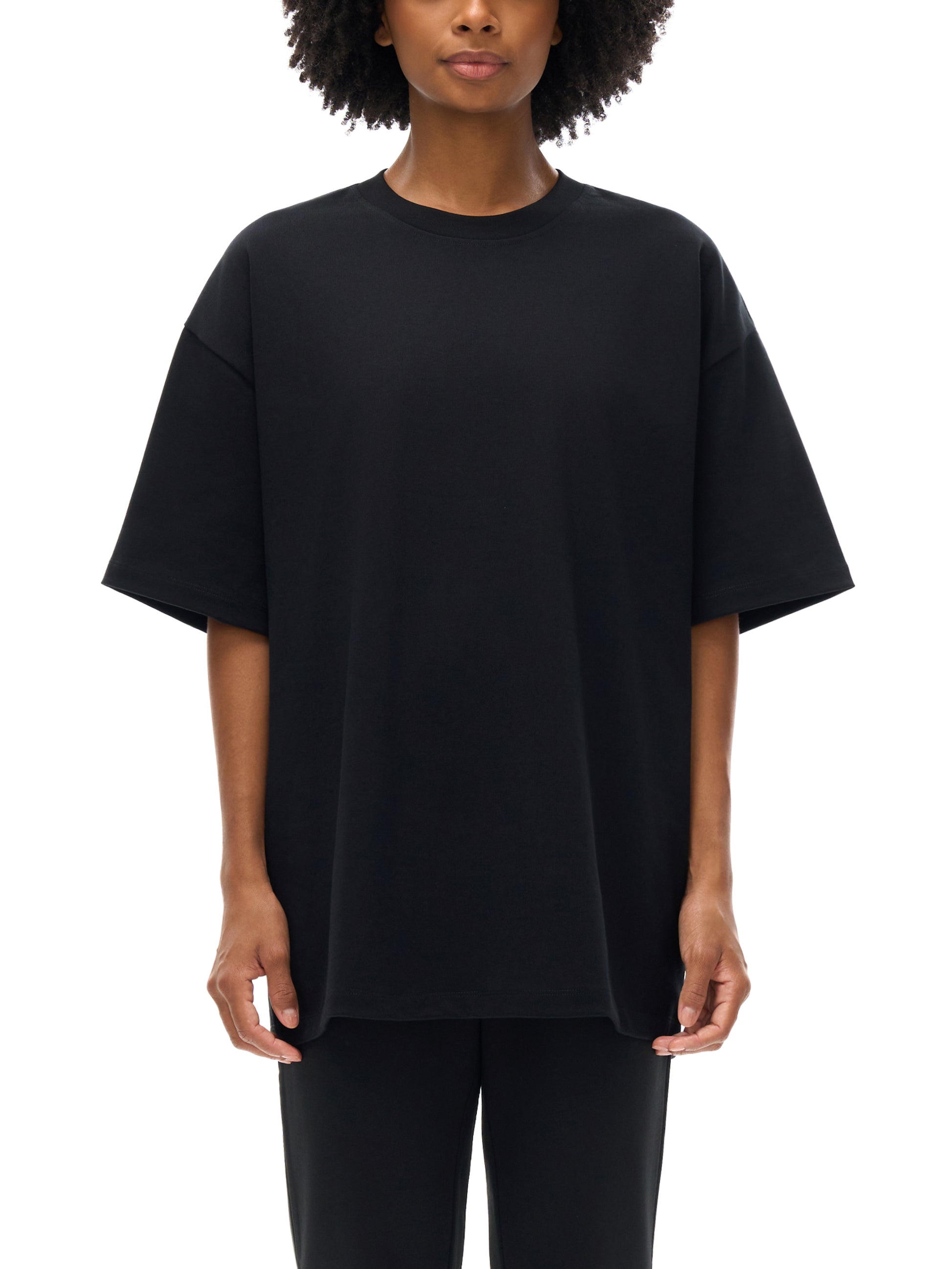 Paris-inspired premium streetwear tee by VÉRON heavyweight cotton 2