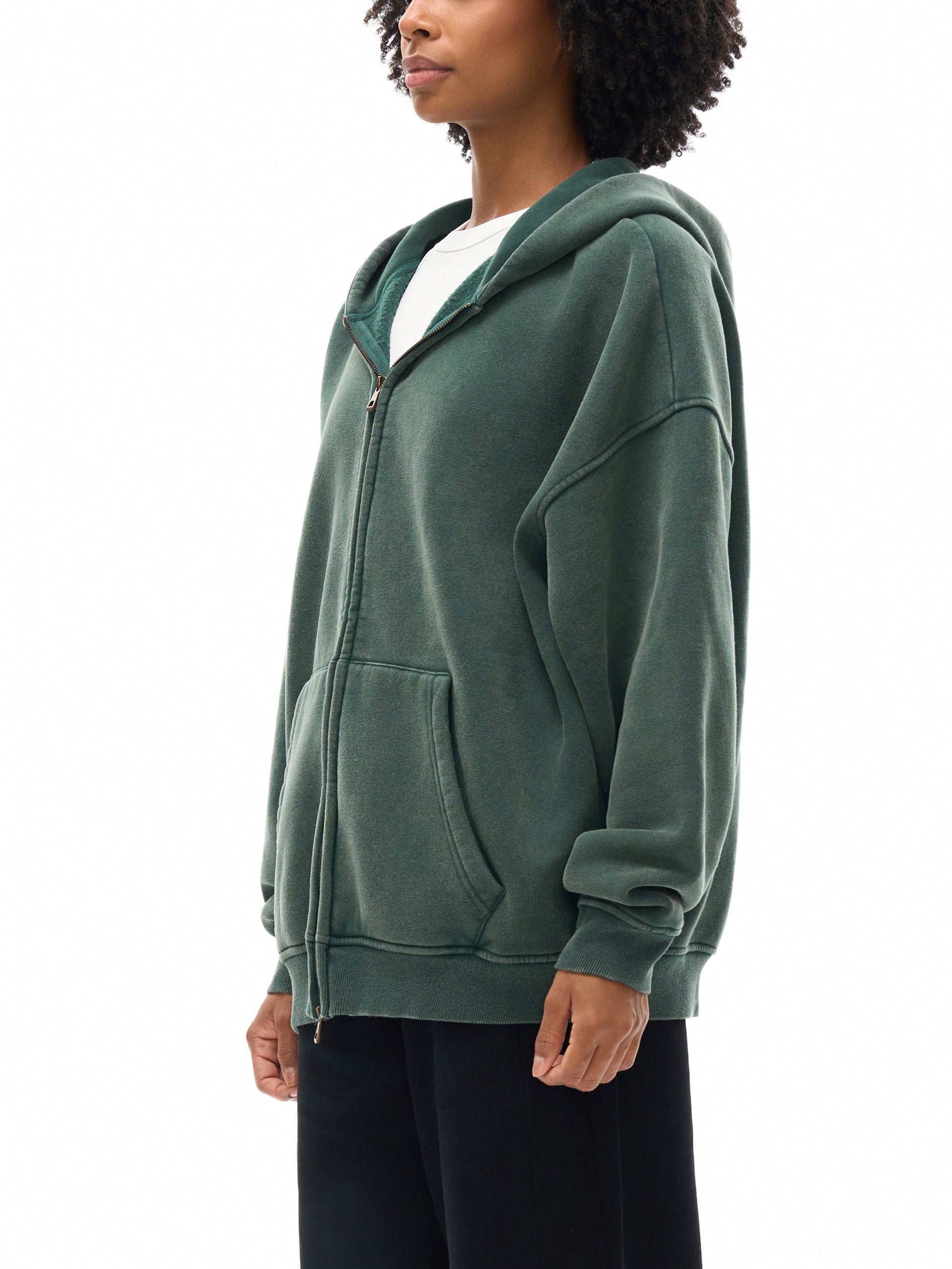 Premium heavyweight washed hoodie by VÉRON 5