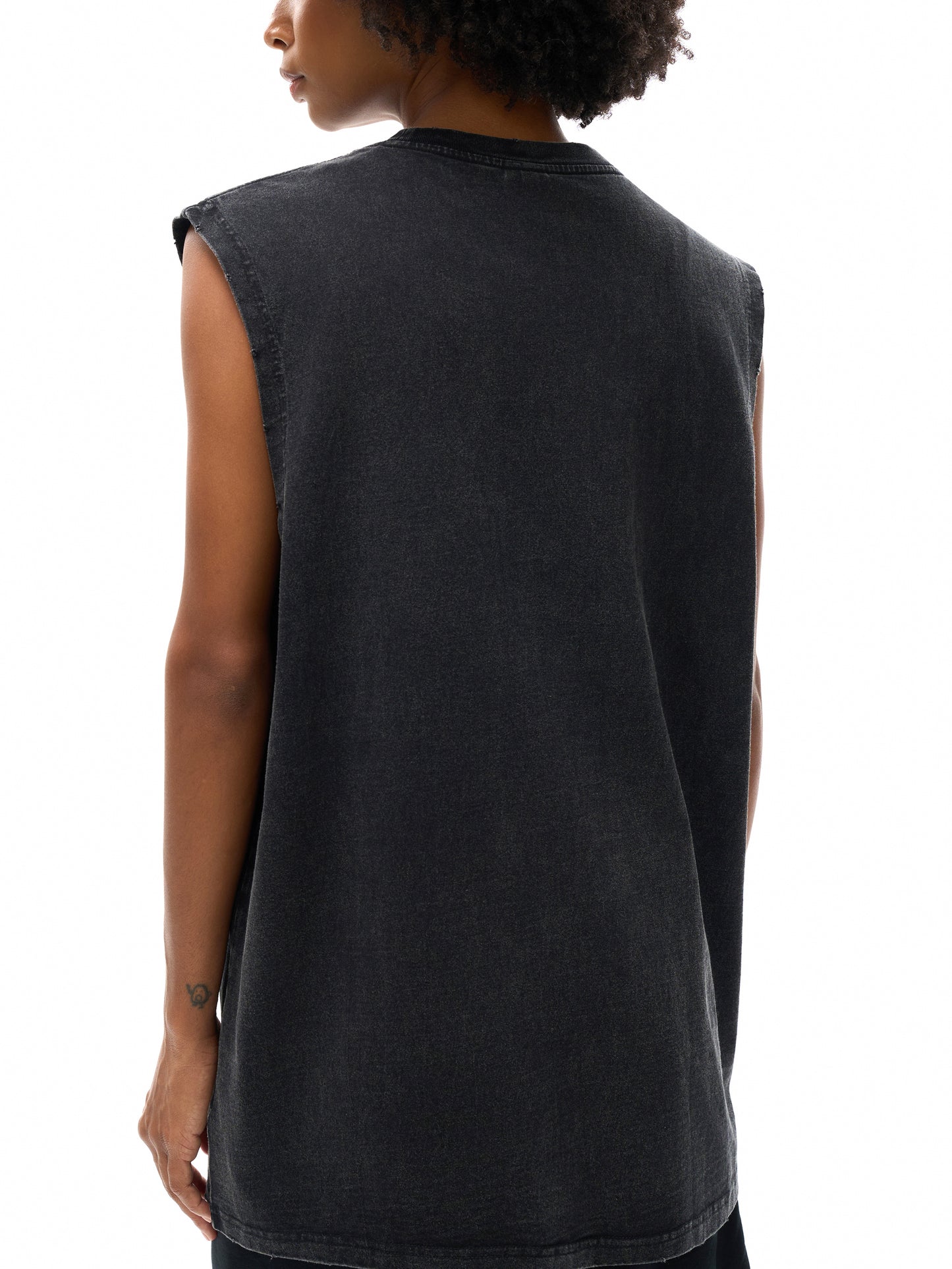 Designer tank top for men and women by VÉRON 3