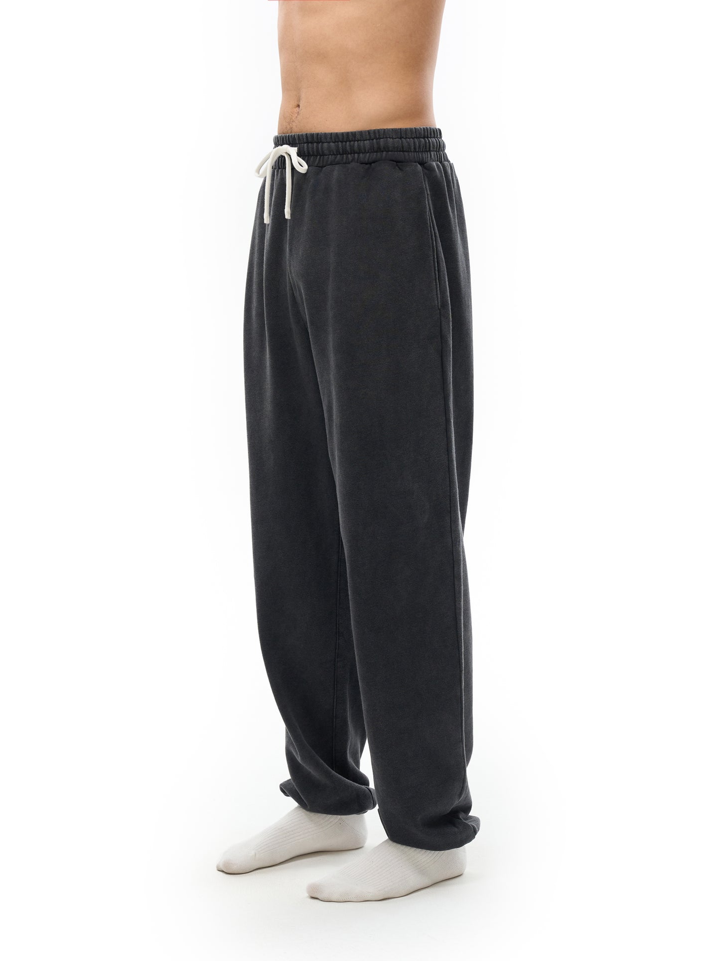 luxury unisex heavyweight joggers for men and women by veron 3