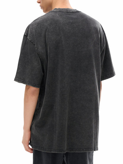 Model styling VÉRON Boulevard Malesherbes Paris streetwear tee 8