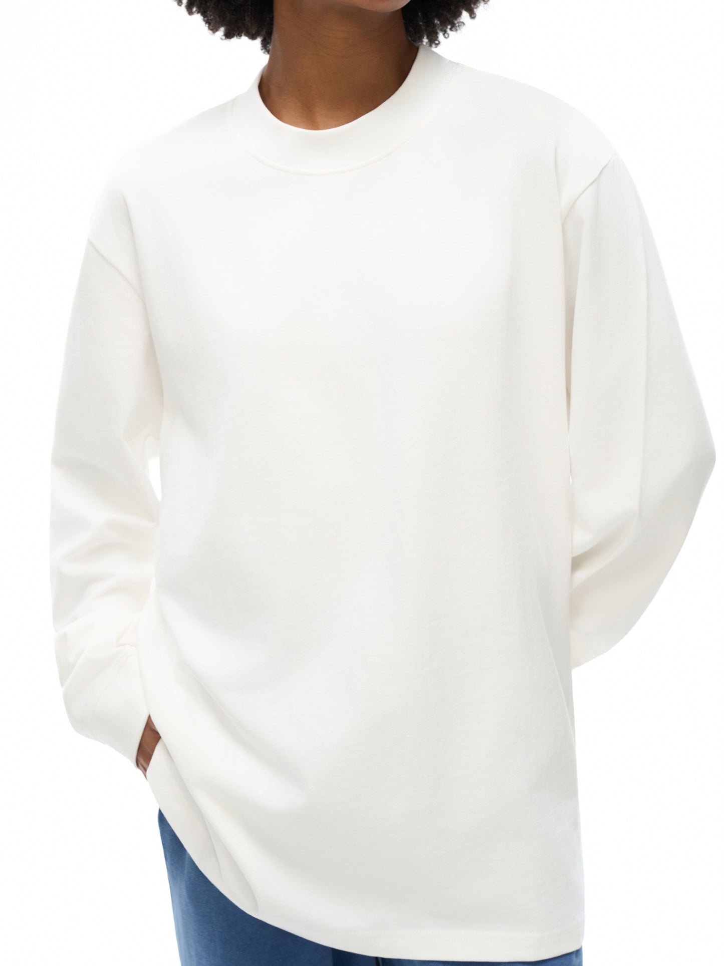 Model wearing VÉRON Boulevard Saint-Germain unisex shirt in streetwear outfit 1