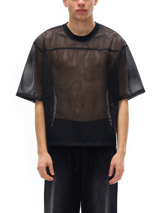 Model styling VÉRON Avenue des Tilleuls unisex designer T-shirt 1
