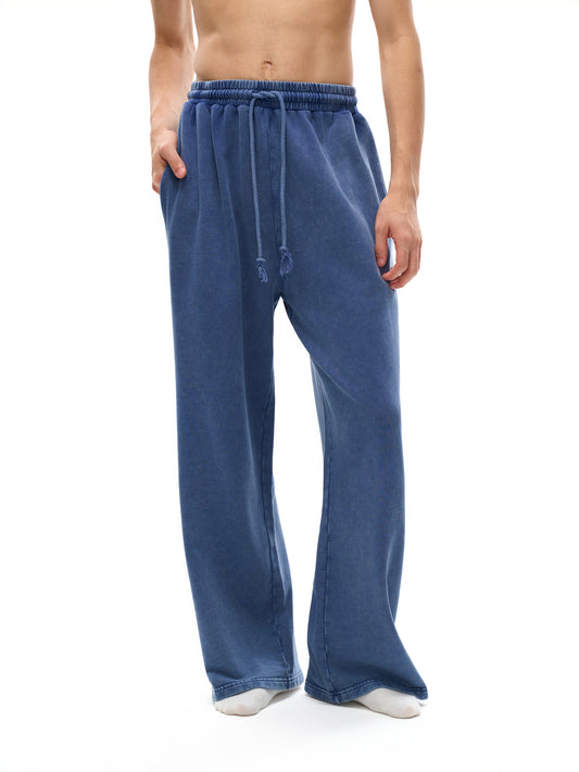 Model styling VÉRON Le Mirage washed pants 1
