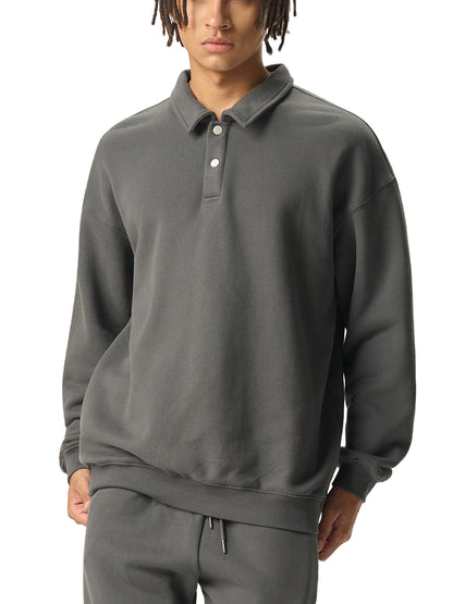 Unisex model styling VÉRON Avenue du Charme polo streetwear top 3