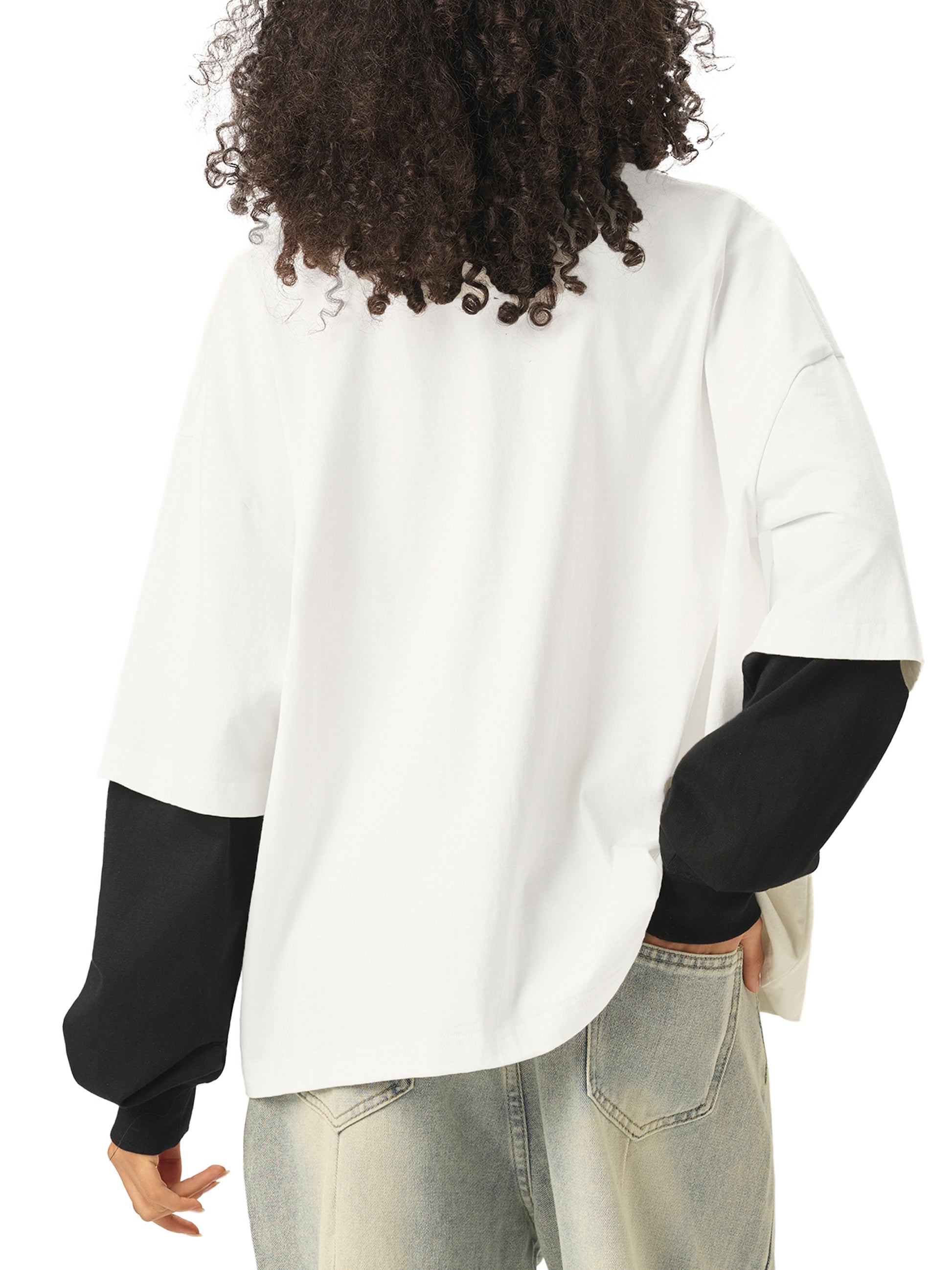 Model styling VÉRON Denfert-Rochereau unisex streetwear shirt  7