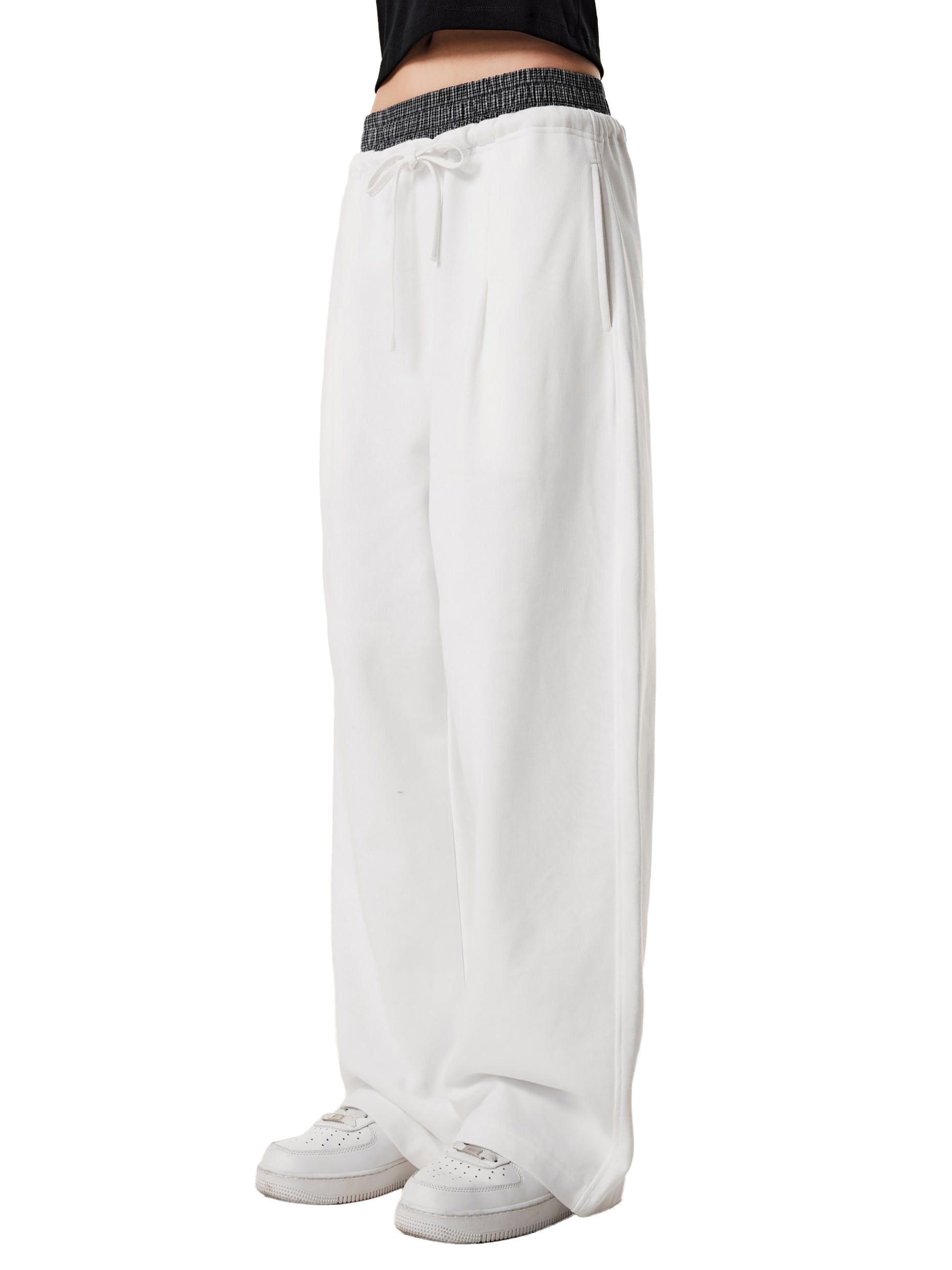 “Luxury oversized sweatpants for men and women by VÉRON” 4
