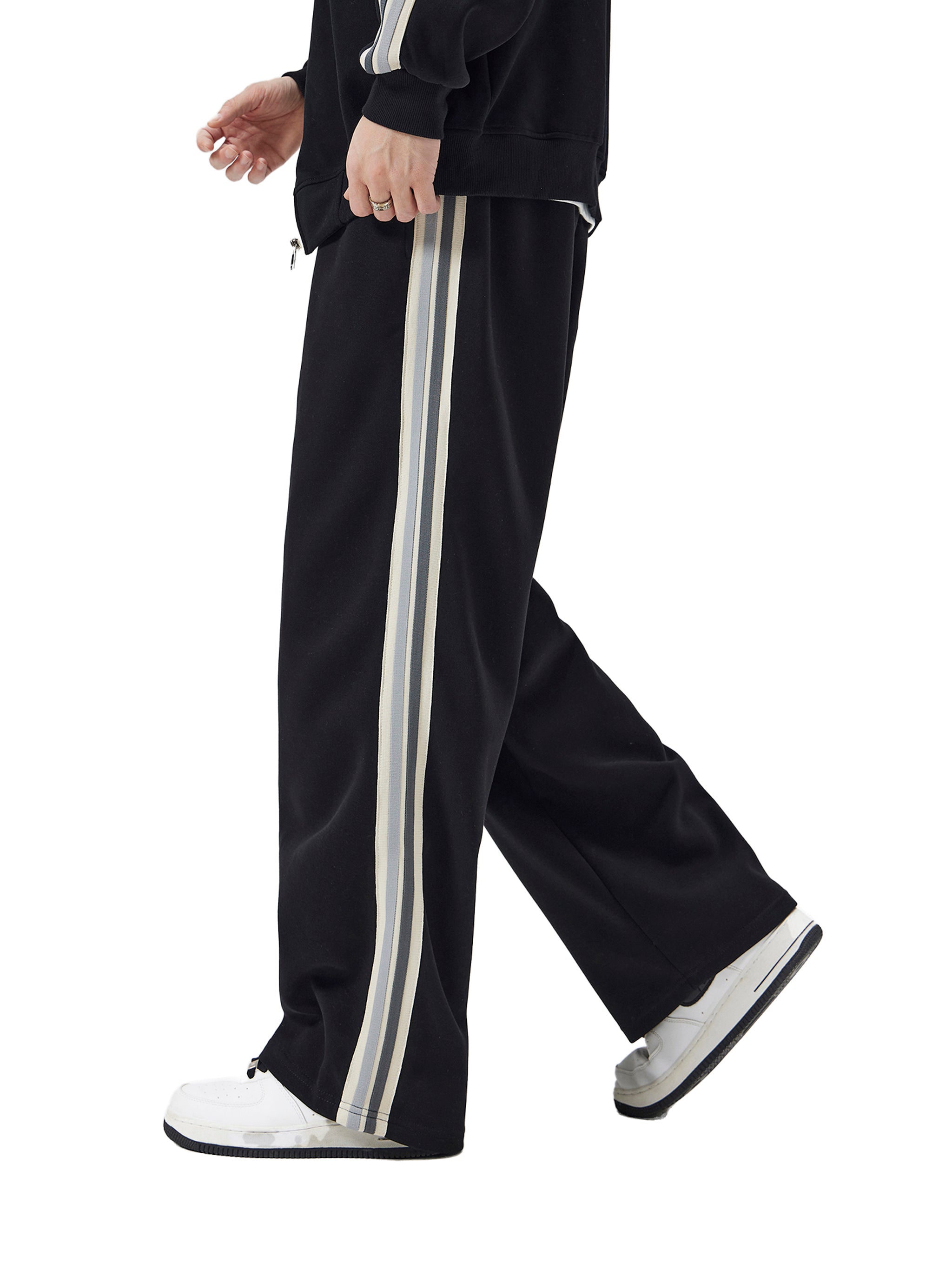 “Elegant french streetwear sweatpants for confident men and women” 2